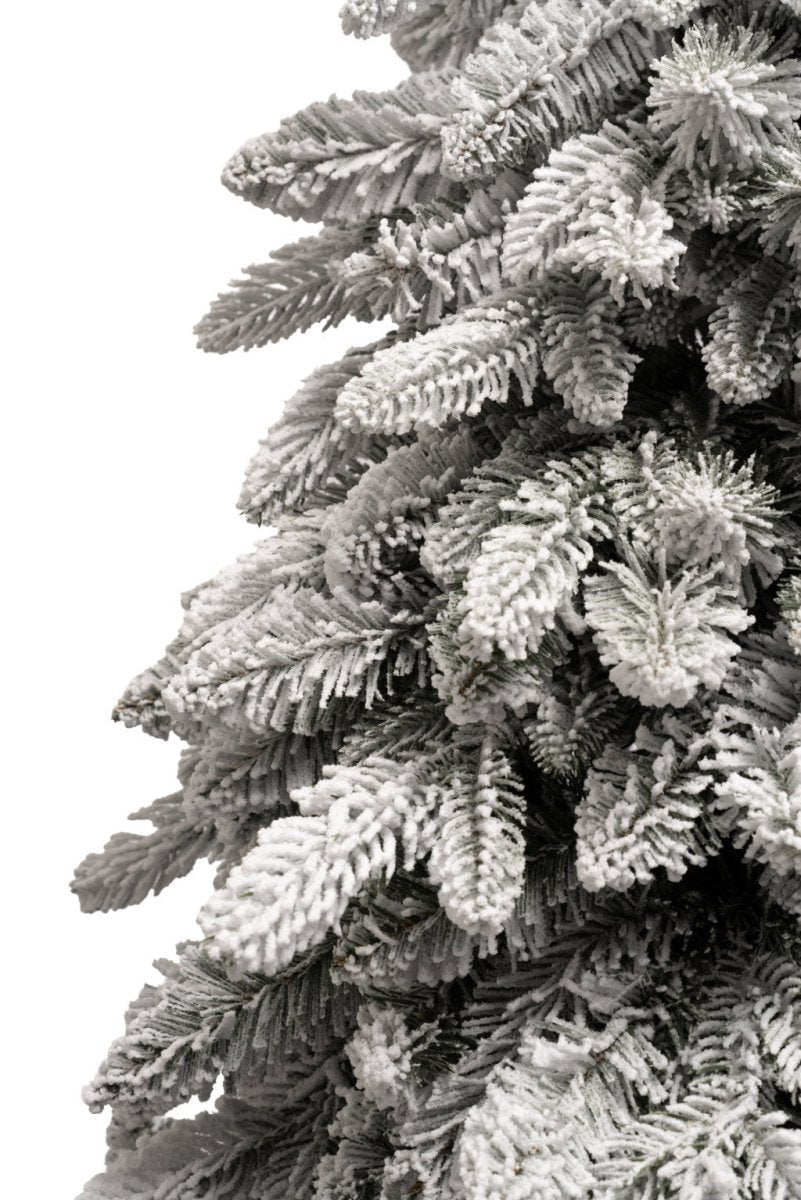 Albero di Natale artificiale Misurina con floccatura bianca e rami piegati verso il basso – foto 6