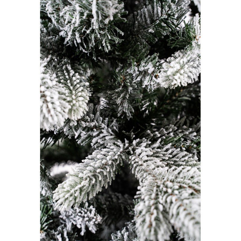 Albero di Natale slim Cogne LVG Design, sagoma stretta con rami floccati di bianco – foto 6