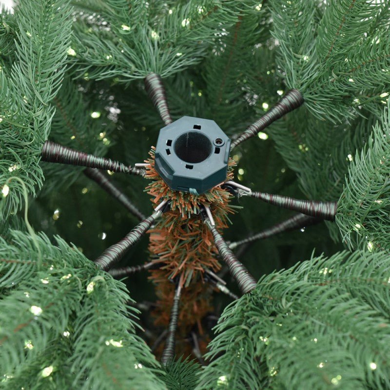 Albero di Natale artificiale Polluce acceso, con LED caldi distribuiti su rami verdi folti – foto 5