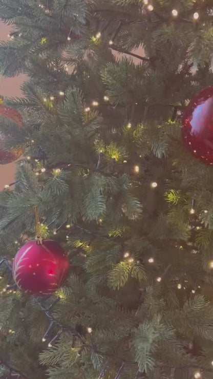 Weihnachtsbaum Connor 100 % PE, realistisch und hochwertig | Xone